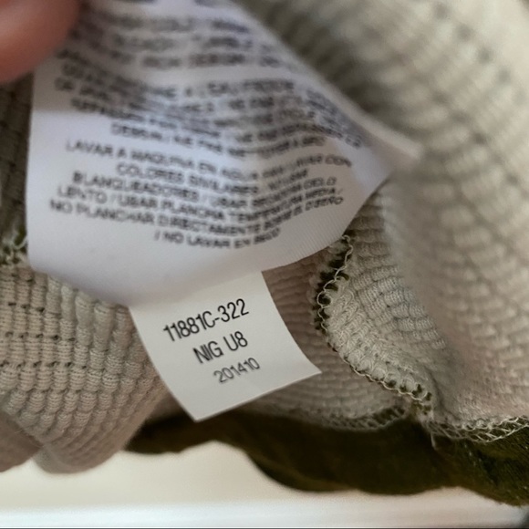 Converse | Green Oversized Button Down Sweater Jacket - Picture 10 of 12